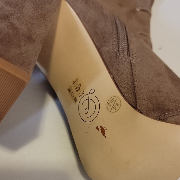 Chinese Laundry Tan Over the Knee Boots - Picture 2 of 5